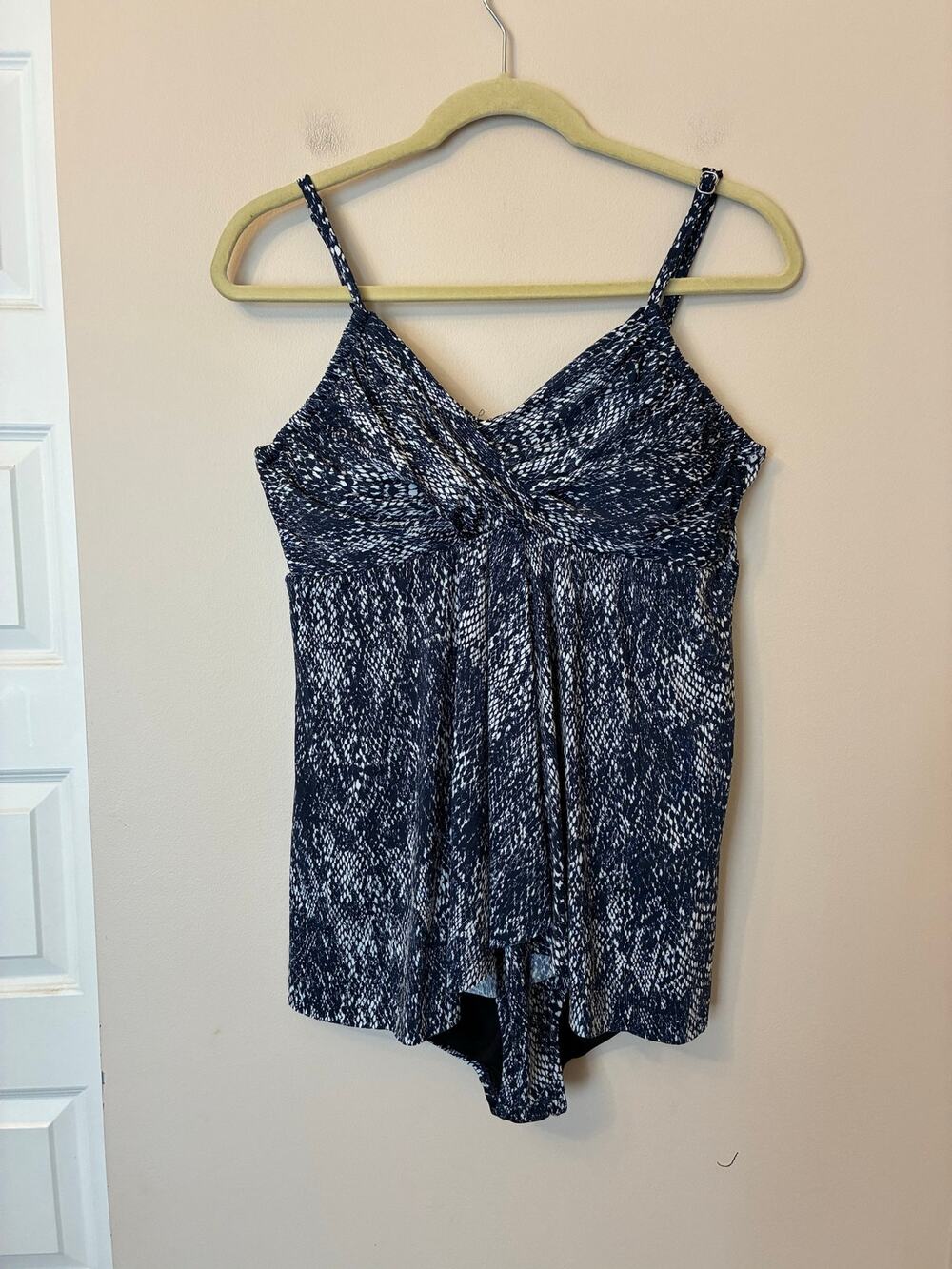 Garnet Hill Ruched Overlay One Piece Swimsuit Snake Modest Women's Size 12